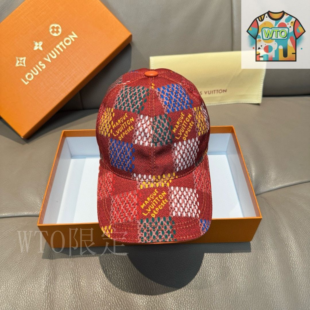 ミドルラッカーウォレット 栃木レザー 真鍮 3層収納たっぷり