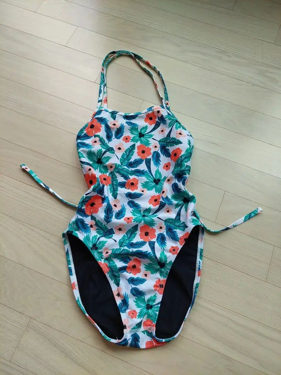 室内水着 JOLYN 九井一 ラッシュジャクソン 26 JOLYN FANTASIA X ジャクソン 26