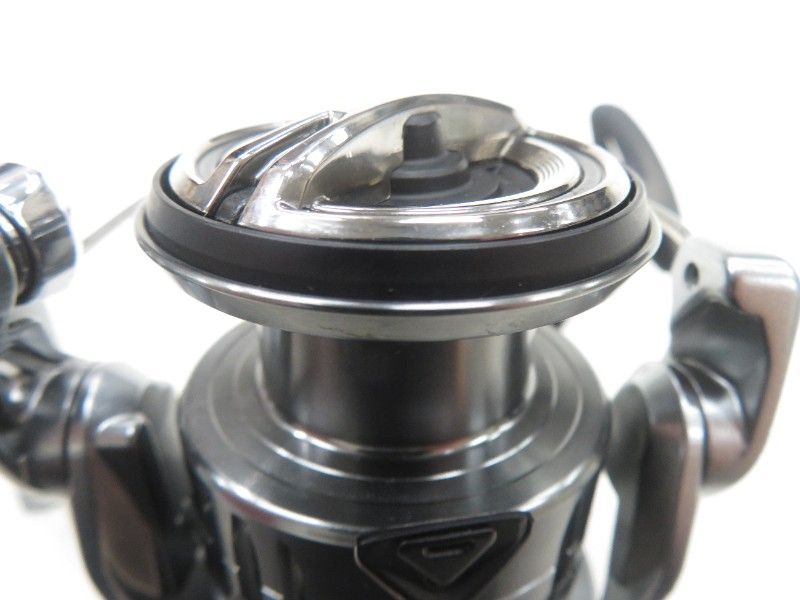 シマノ 21ナスキー C3000HG 04-8410120003