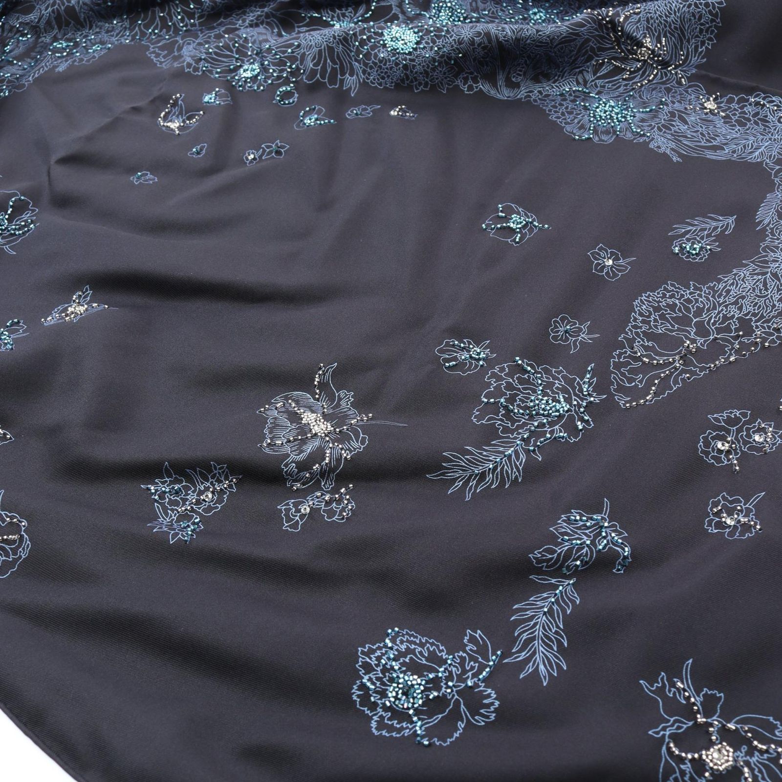 エルメス HERMES スカーフ カレ90 Robe legere embroidered ブルー
