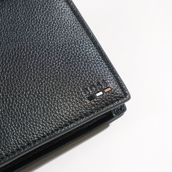 国内発送 HUGO BOSS 三つ折り財布 Ray 50536503 HUGO BOSS ヒューゴボス 三つ折り財布 Ray 50536503 - メルカリ