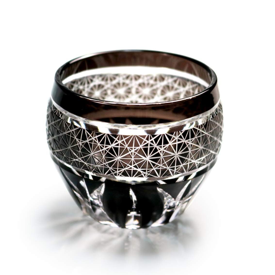 共箱入り「古伊万里錦手花蝶文様丸形四段小重鉢」と「切子ワイングラス