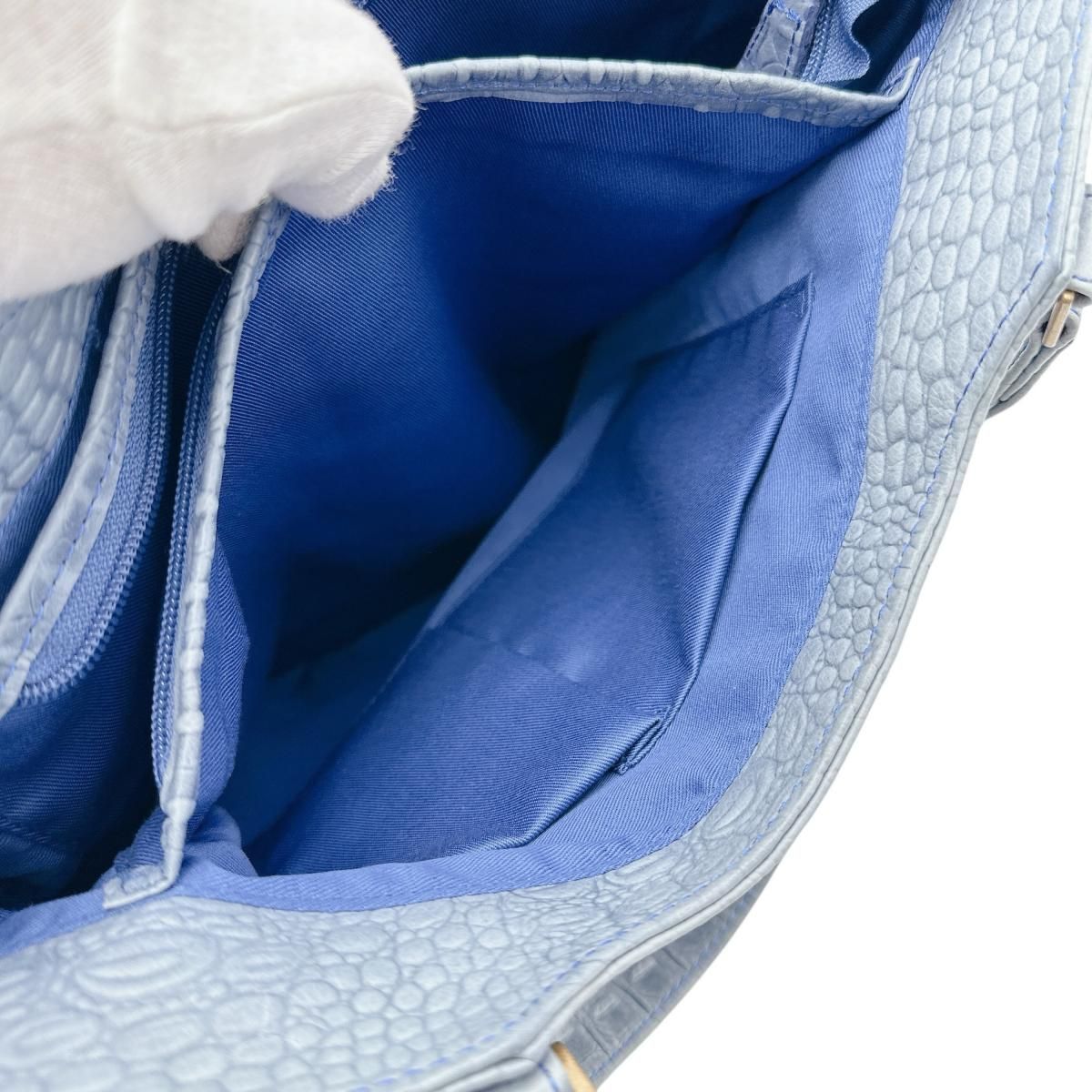 CK-1106 ハンドバッグ スカイブルー   牛革型押カイマン スカイブルー CK-1106 スカイブルー ハンドバッグ 牛革型押カイマン ハンドバッグ