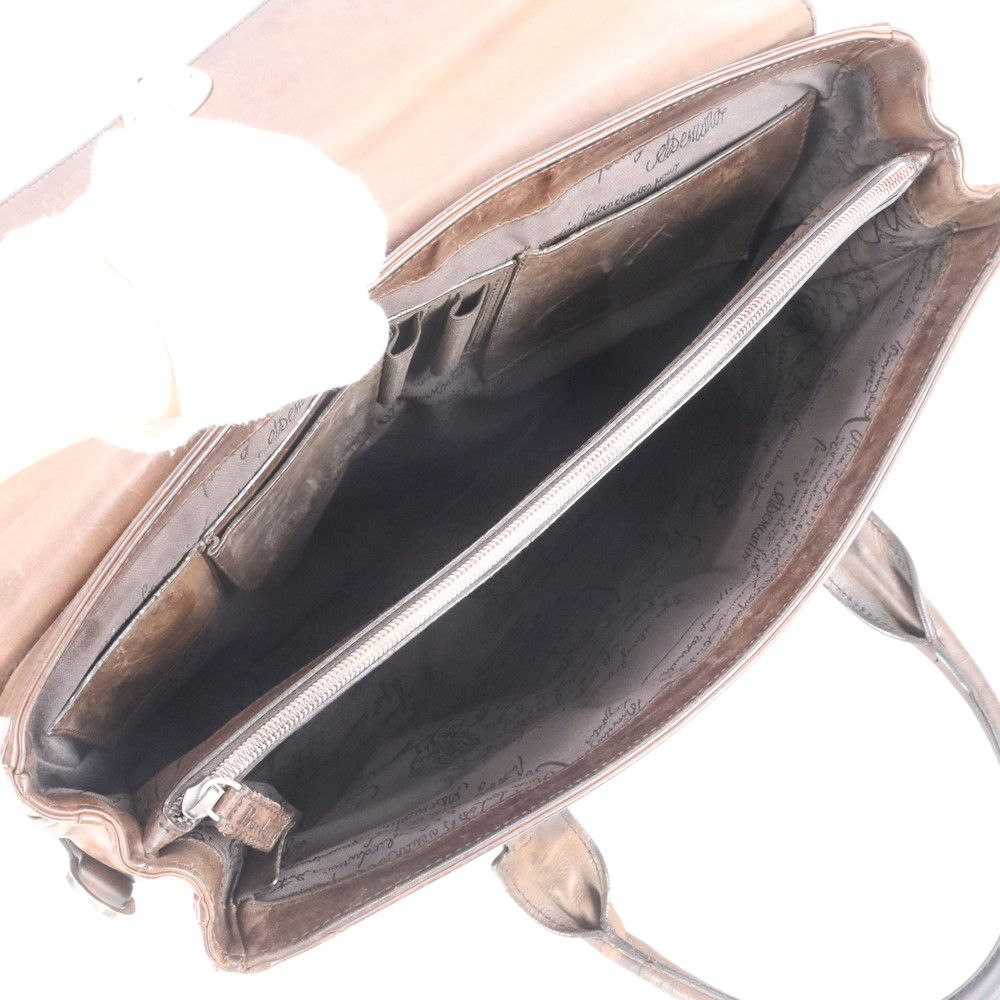 ベルルッティ エミーオ カリグラフィ スクリット レザー