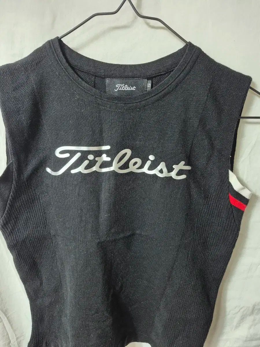 GOLF VEST