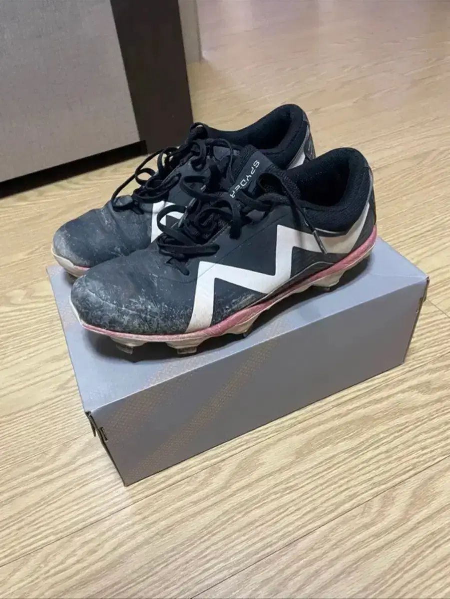 スパイダー 金具スパイク