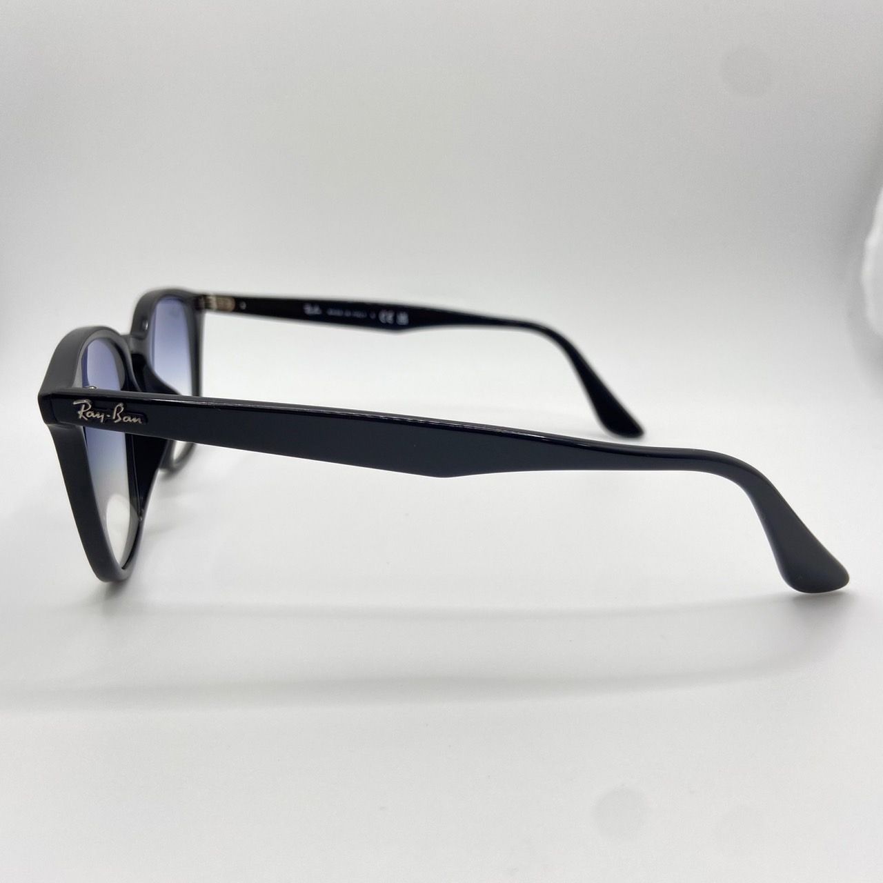 Ray Ban RB4259F サングラス ケース＆クロス付き Ray Ban RB4259F サングラス ケース＆クロス付き 新品正規品 レイバン