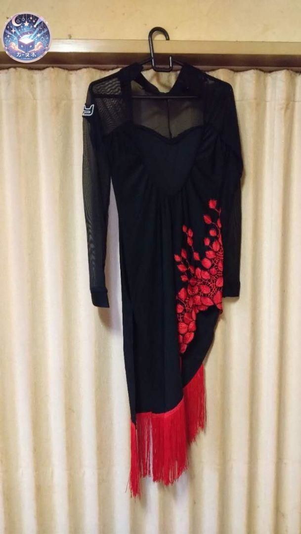 ♥ 社交ダンス衣装 ラテンワンピースドレス 刺繍 ブラック＋レッド