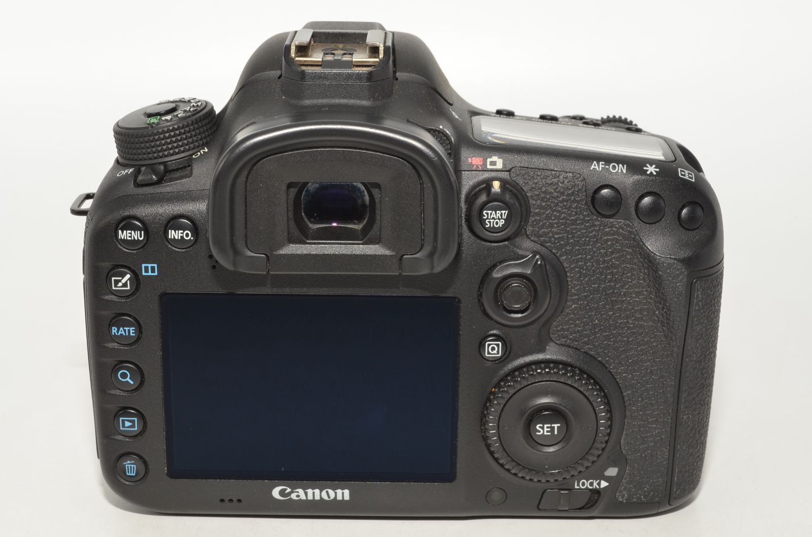 250782 Canon デジタル一眼レフカメラ EOS 7 D Mark IIボディ