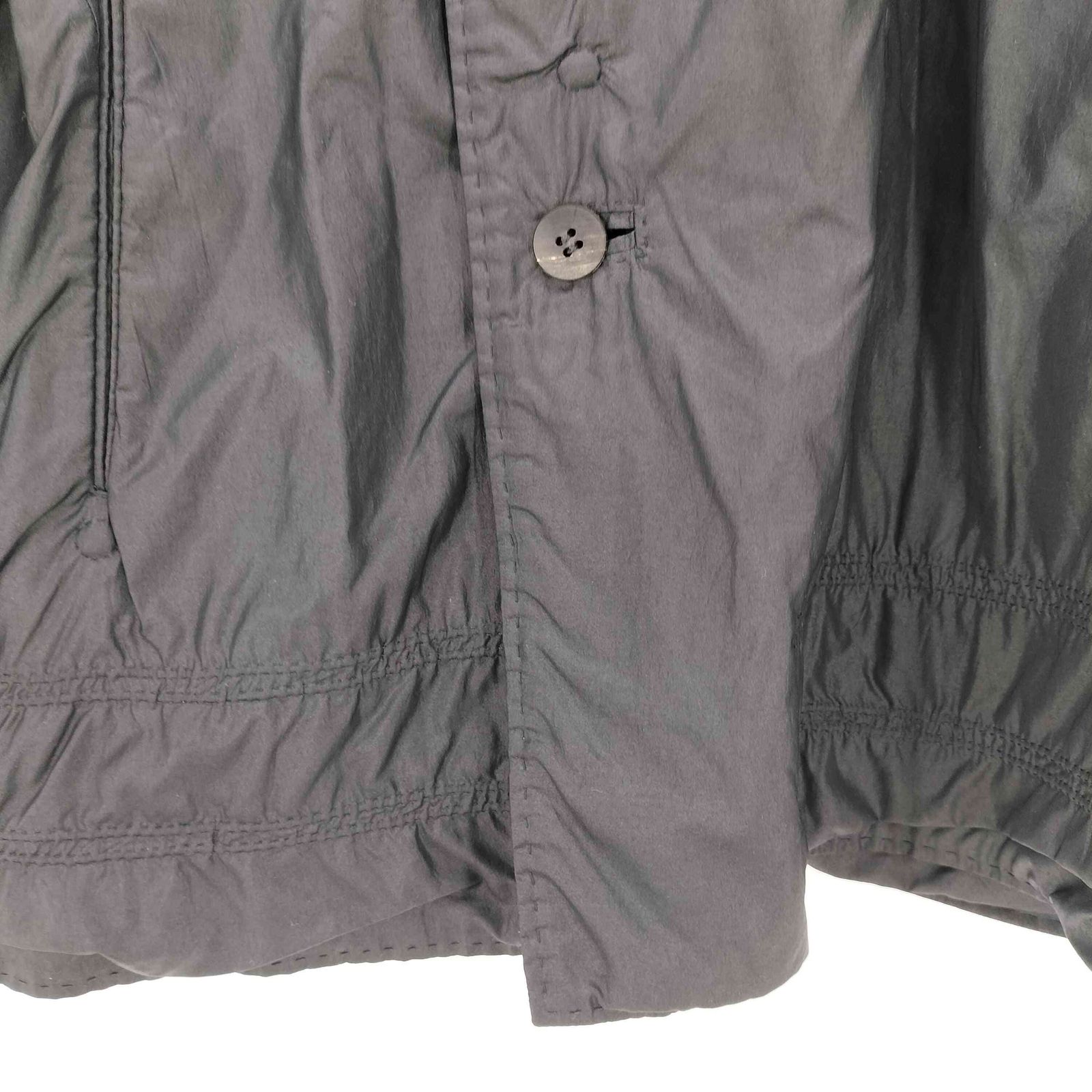 ISSEY MIYAKE ブラック トレンチコート　ナイロン イッセイミヤケ ISSEY MIYAKE Haat エンボス加工 ナイロン