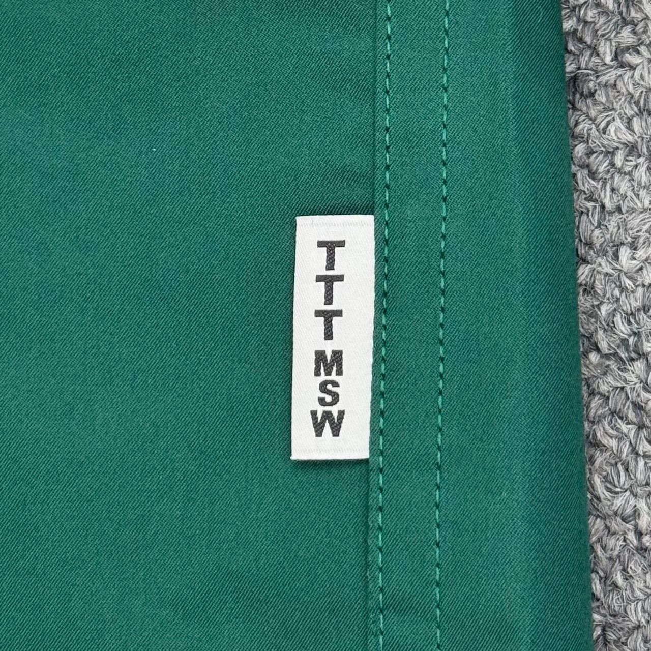 参考上代37400円 未使用品 TTT MSW 24SS Button down shirt ボタン