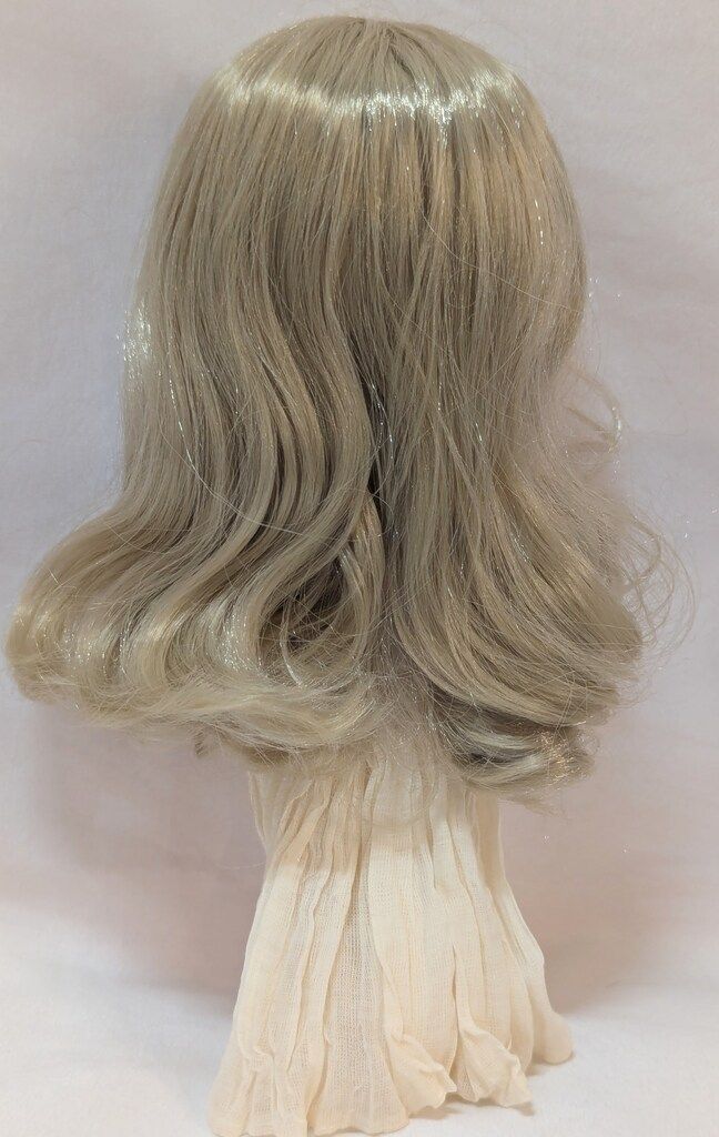 元ドールシュアリー スザンヌ