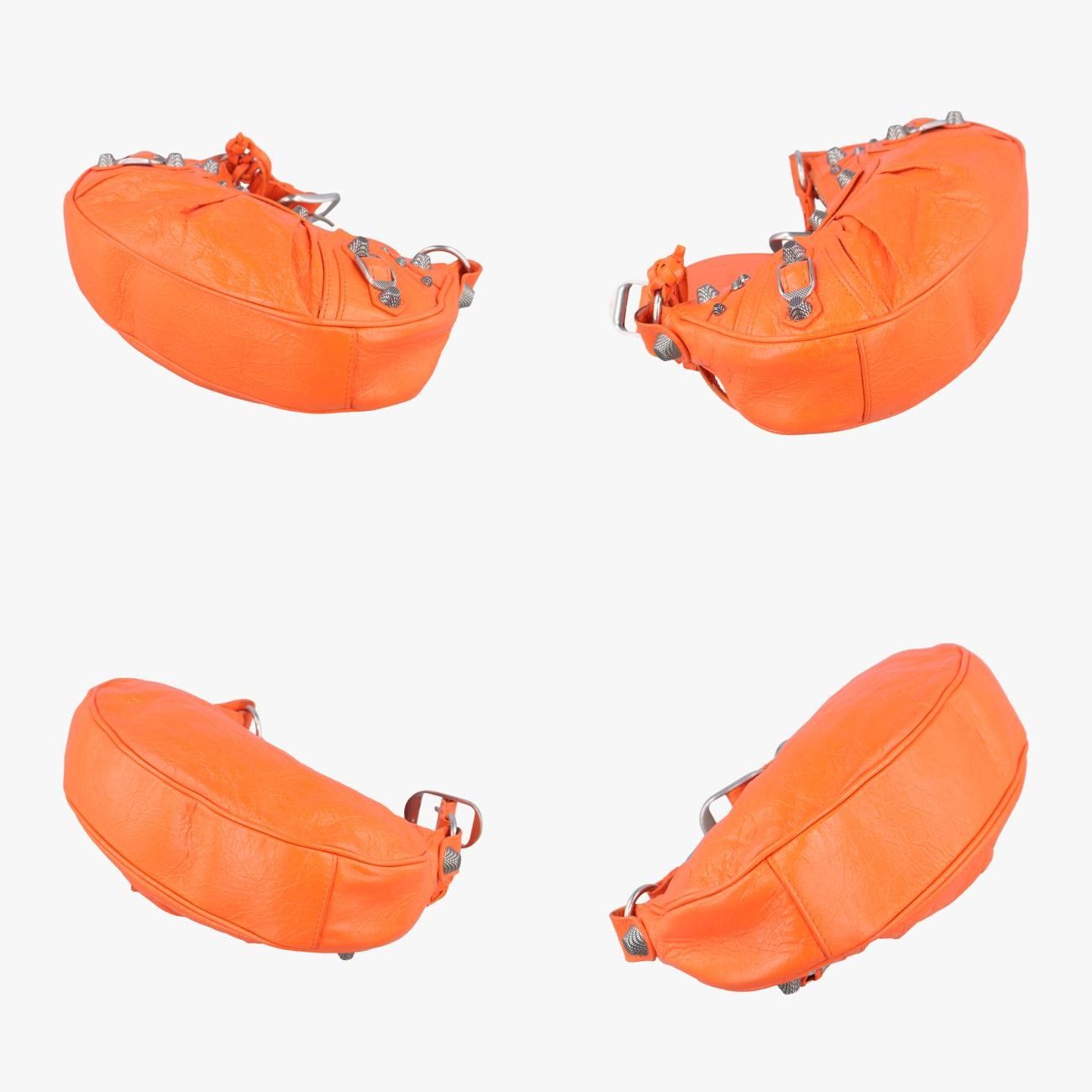 バレンシアガBalenciagaルカゴールオレンジラムスキン671309.7511.R.528147