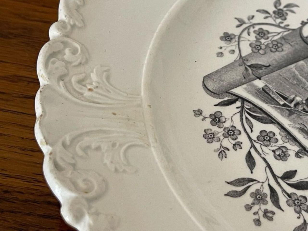 フランス アンティーク ボルドー窯 David JOHONSTON グリザイユ フランス アンティーク ボルドー窯 David JOHONSTON グリザイユ