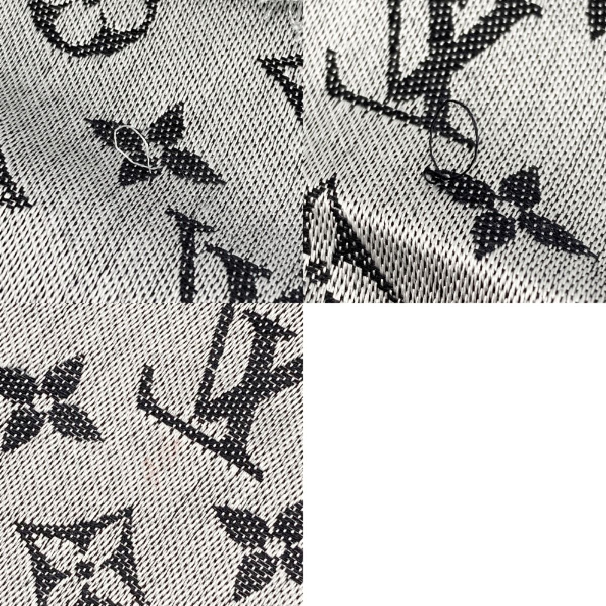 ✨未使用級 極美品✨ エルメス プリーツスカーフ ショール 馬車 馬 レッド 箱 ✨未使用級 極美品✨ エルメス プリーツスカーフ ショール 馬車