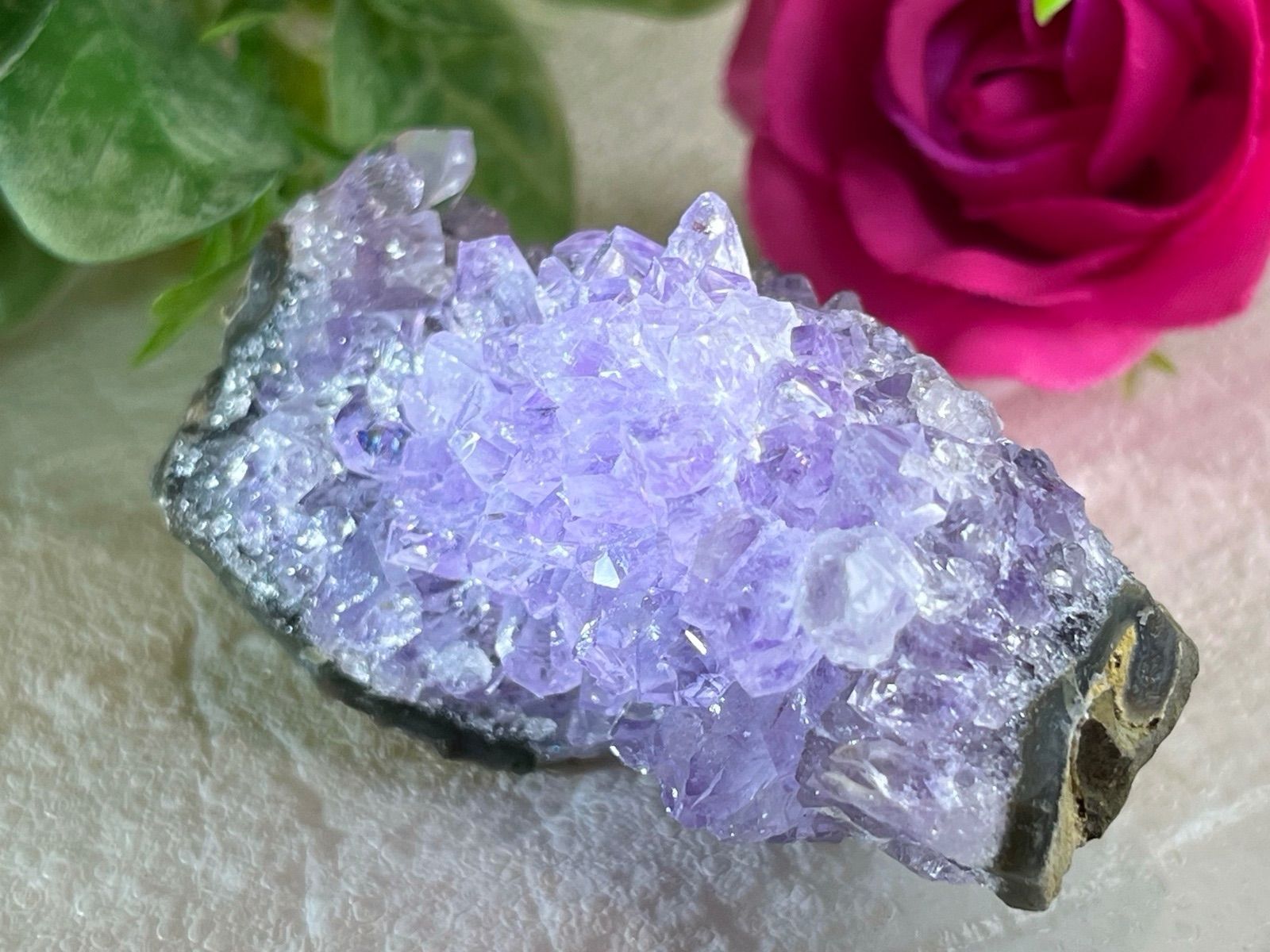 100g☆特選NEW☆愛の守護石♡【ラベンダーアメジスト『紫水晶