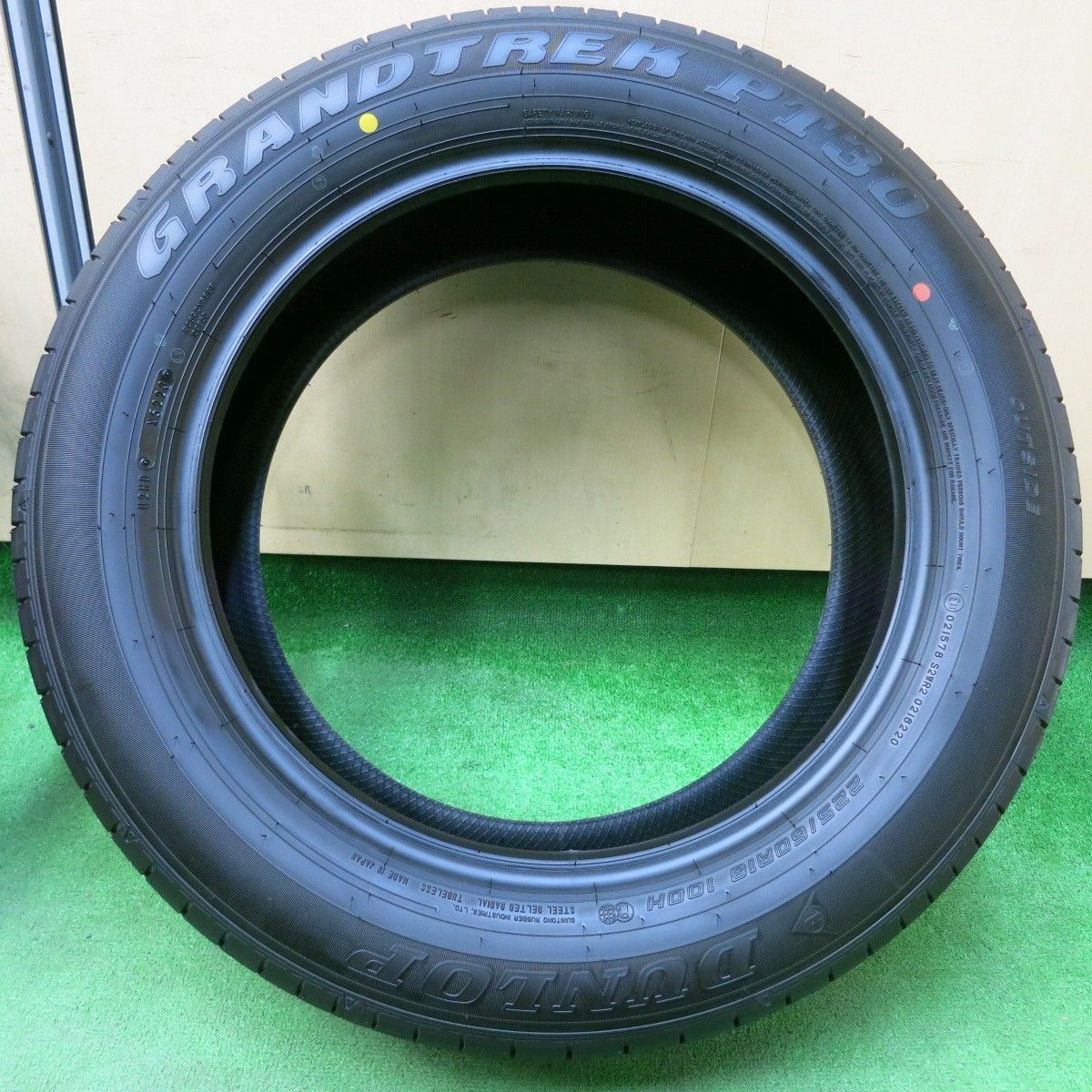 ☆送料込☆バリ溝☆ダンロップ グラントレック PT30 225/60R18 4本