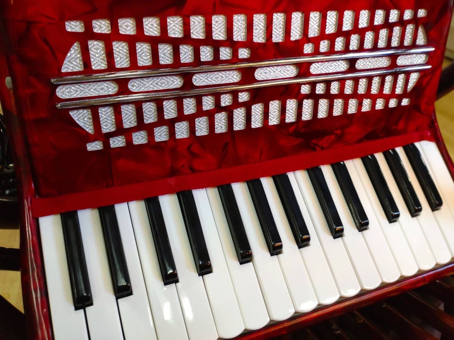 キョーリツ アコーディオン ACD-400／RD - メルカリ