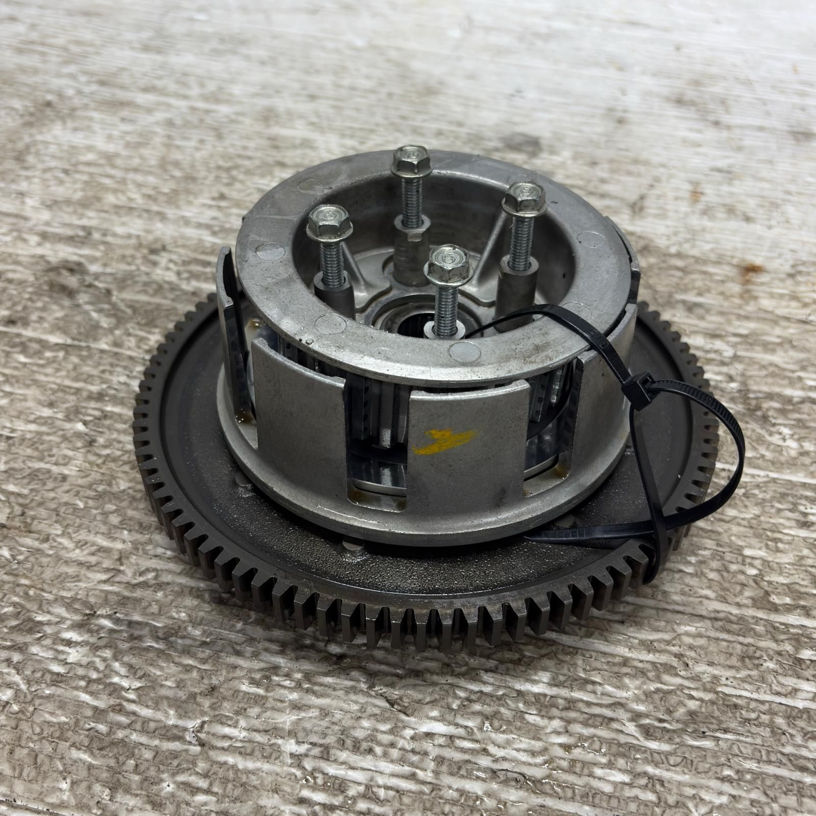 MC31 クラッチハウジング