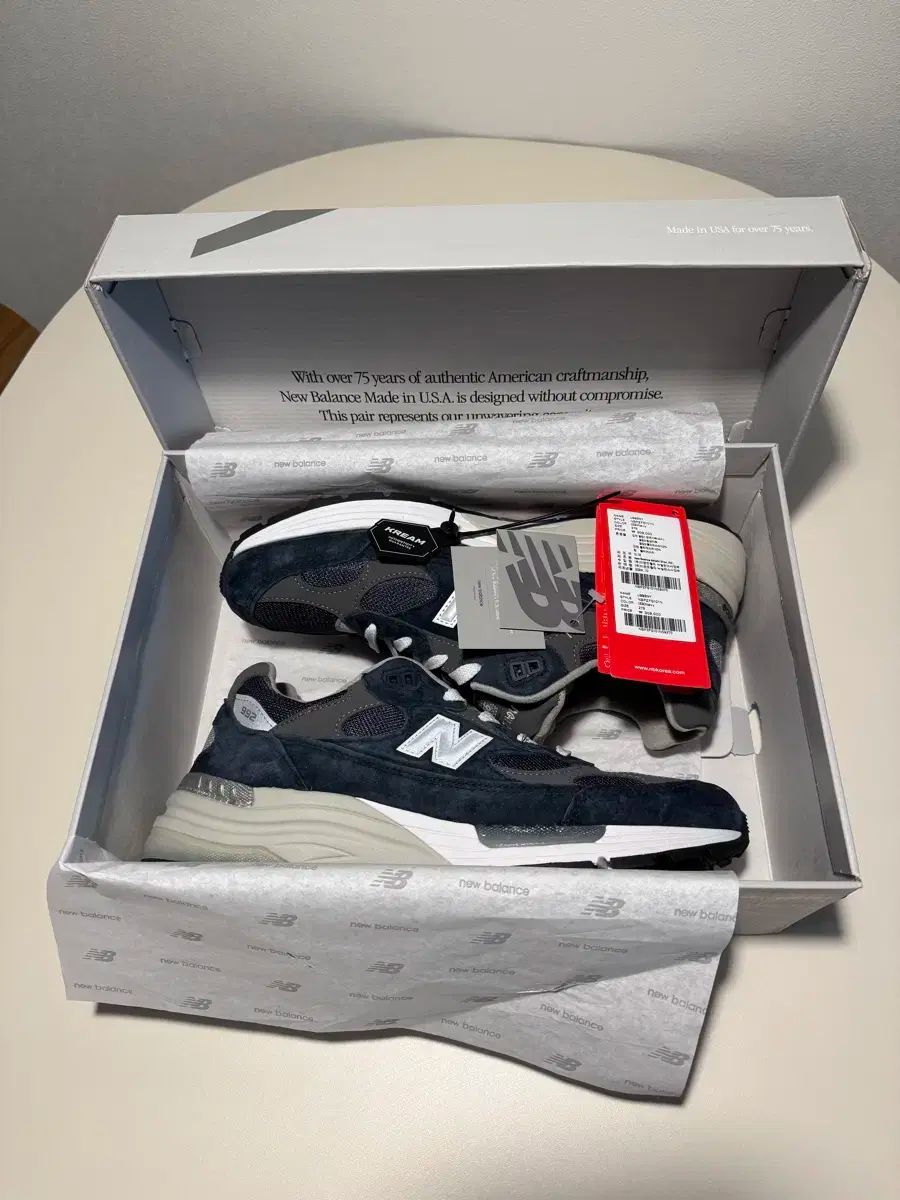 275 New Balance ニューバランス 992 ネイビー