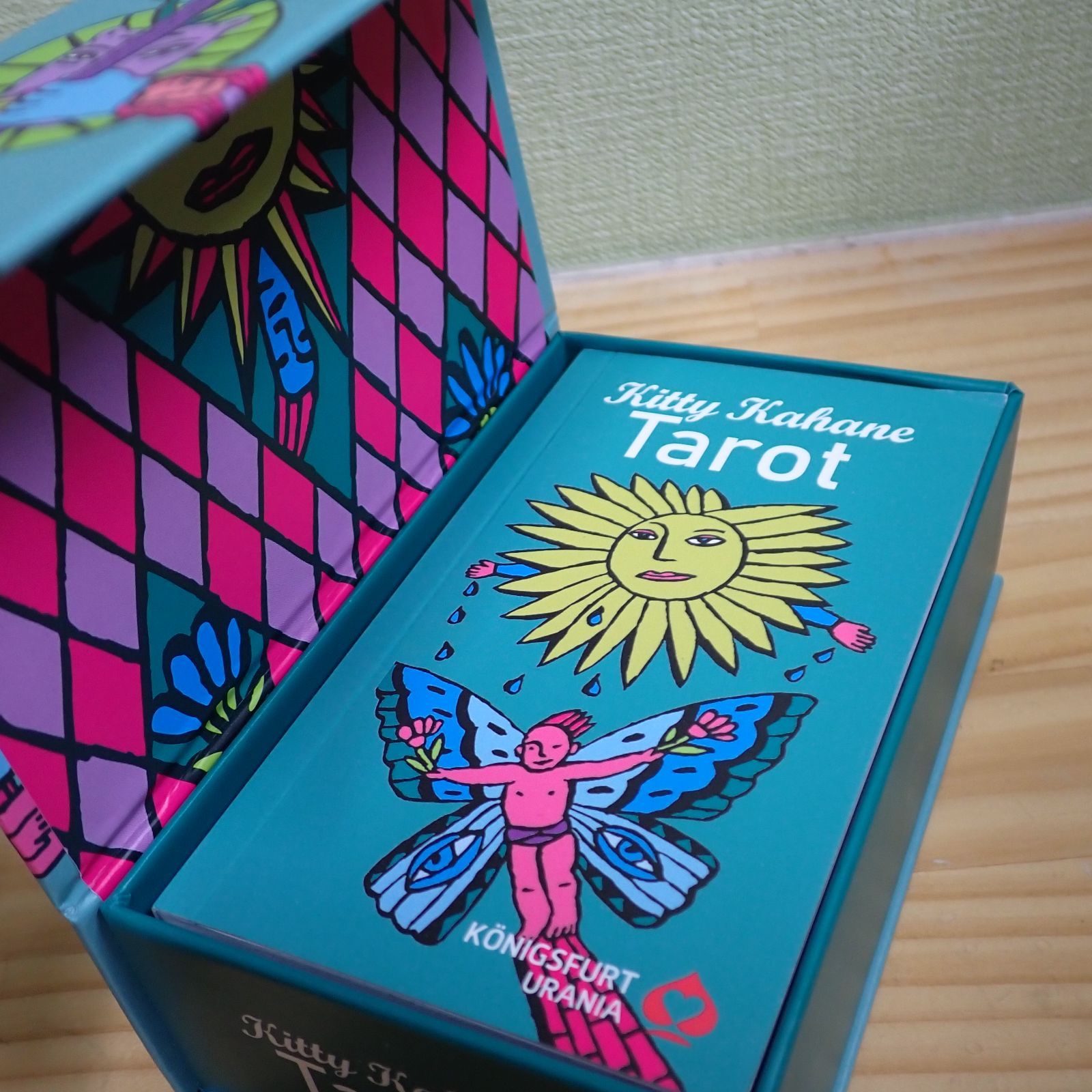 絶版希少❤️キティーカハネタロット ドイツ語版 キティ・カハーネ・タロット Kitty Kahane Tarot – クロノス