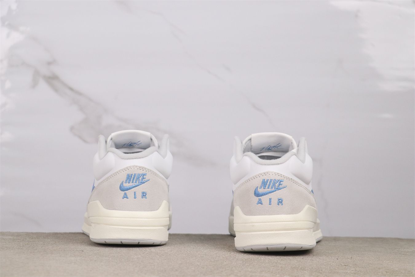 今日特価】Jordan DX4397-141 90 ホワイトライトブルー（White