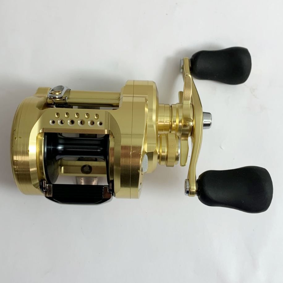 SHIMANO - ★★SHIMANO シマノ 23 カルカッタコンクエストMD 400XG ベイトリール　打痕跡あり 045959 楽天市場】【中古】SHIMANO シマノ 23 カルカッタコンクエストMD
