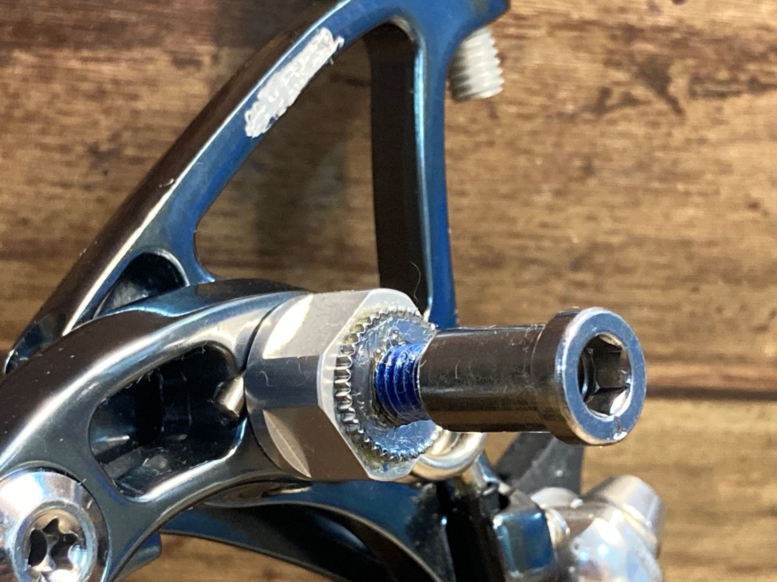 定価9万円以上RockShox Revelation RCサスペンションフォーク 定価9万円以上RockShox Revelation RCサスペンションフォーク