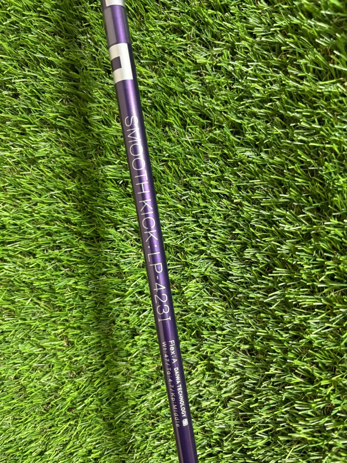 レディース極美品！2023年ONOFFオノフ7番アイアン フレックスA