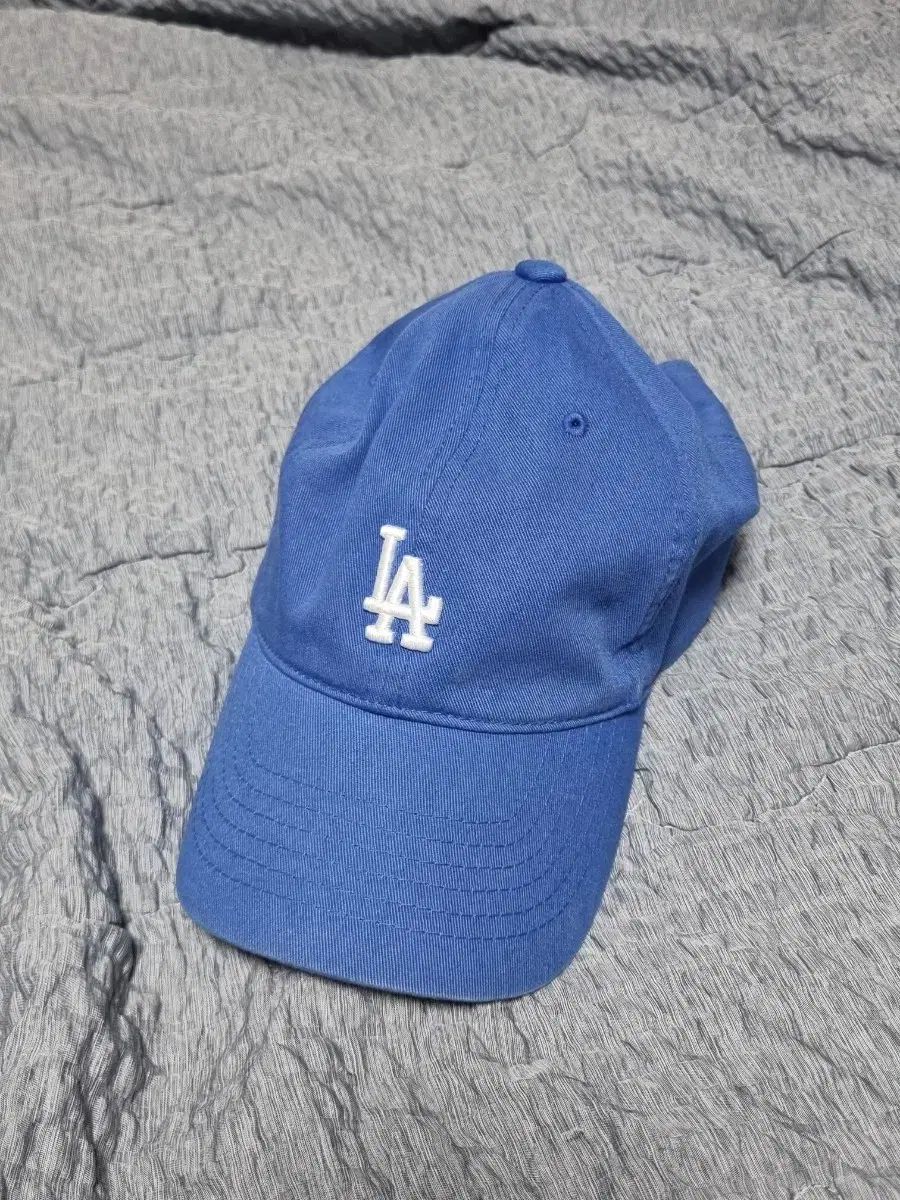 MLB ルーキー アンストラクチャー ボールキャップ LA blue