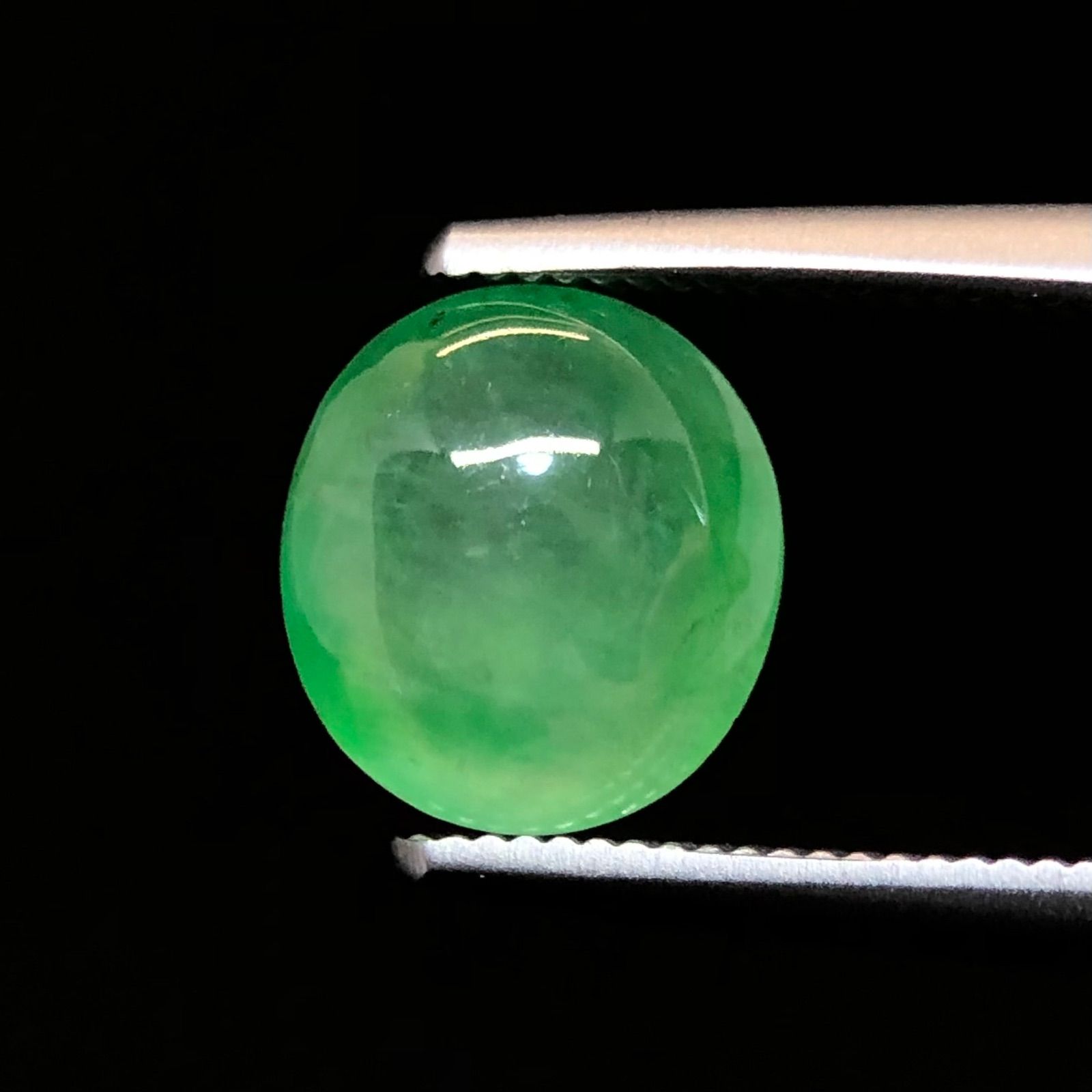ミャンマー産 本翡翠 ルース 1.45ct アイス 鮮やかアップルグリーン フレッシュ美発色 1点物 男女兼用 鑑別書付き