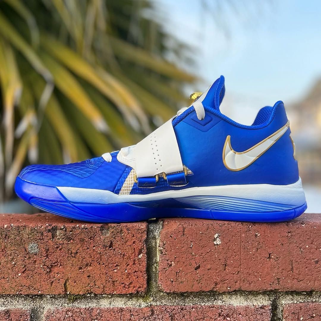 NIKE★KD 4 ケビン デュラント MVP Blue 送関込 NIKE KD 4 'THE REAL MVP' ナイキ ケーディ 4 ケビン デュラント