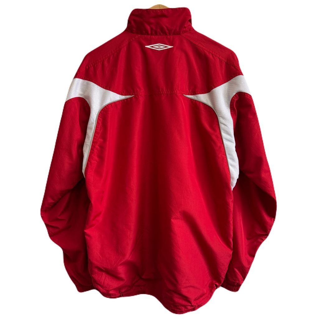 UMBRO　フード付き ウィンドブレーカー　メンズM 　ブラック