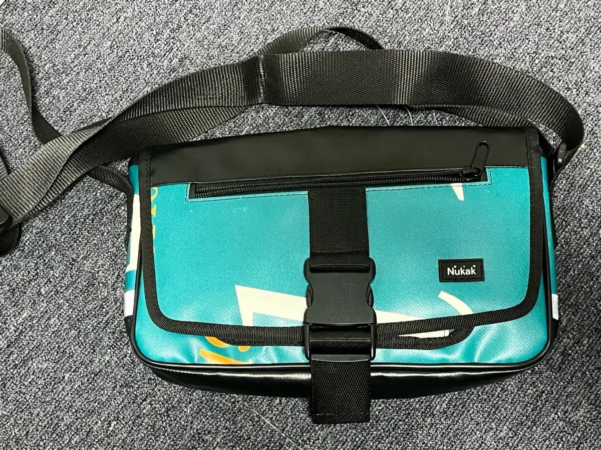 ヌッカク クロスバッグ フロド ミニ