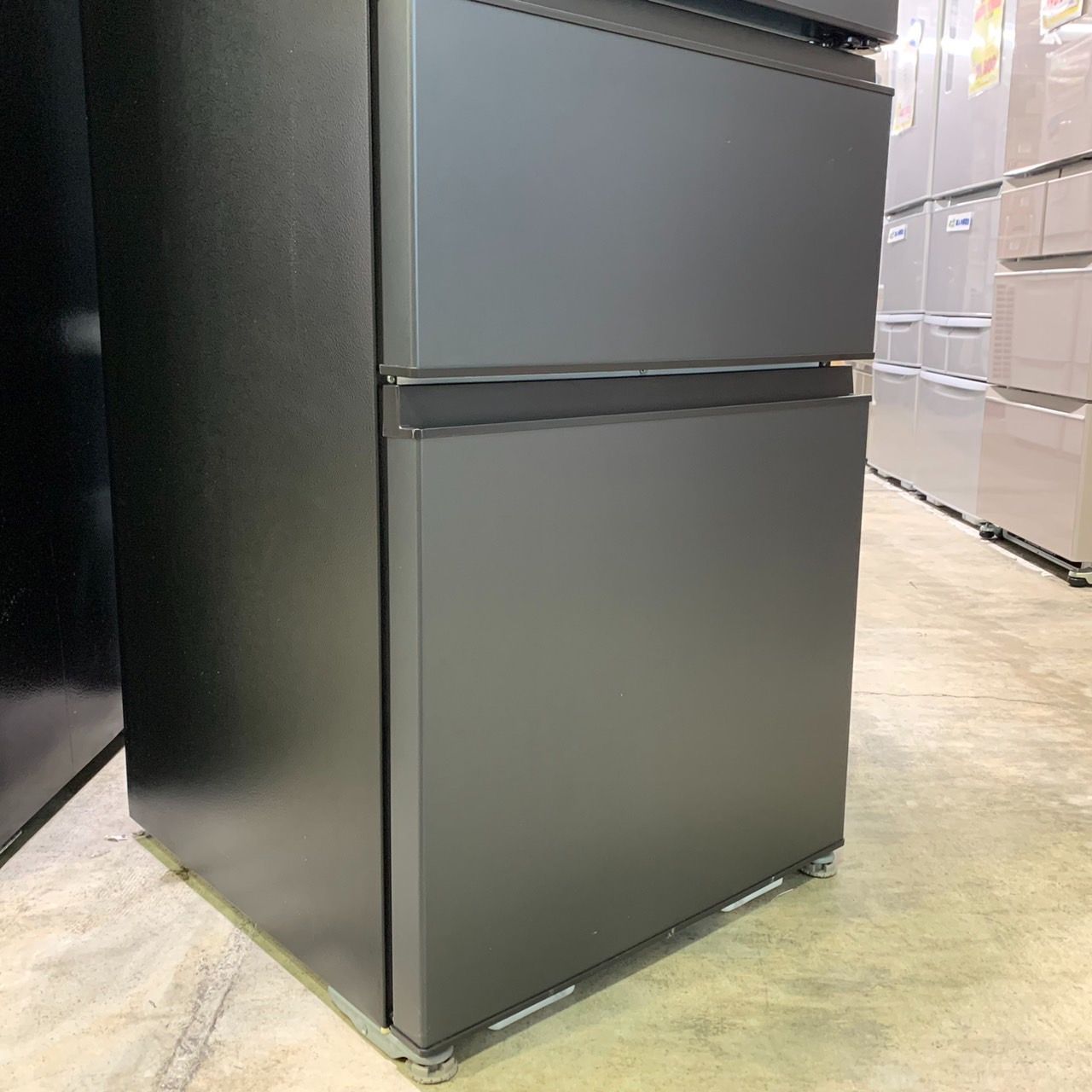 地域限定送料無料 美品【 Haier 】ハイアール 326L 2ドア 大型冷蔵庫