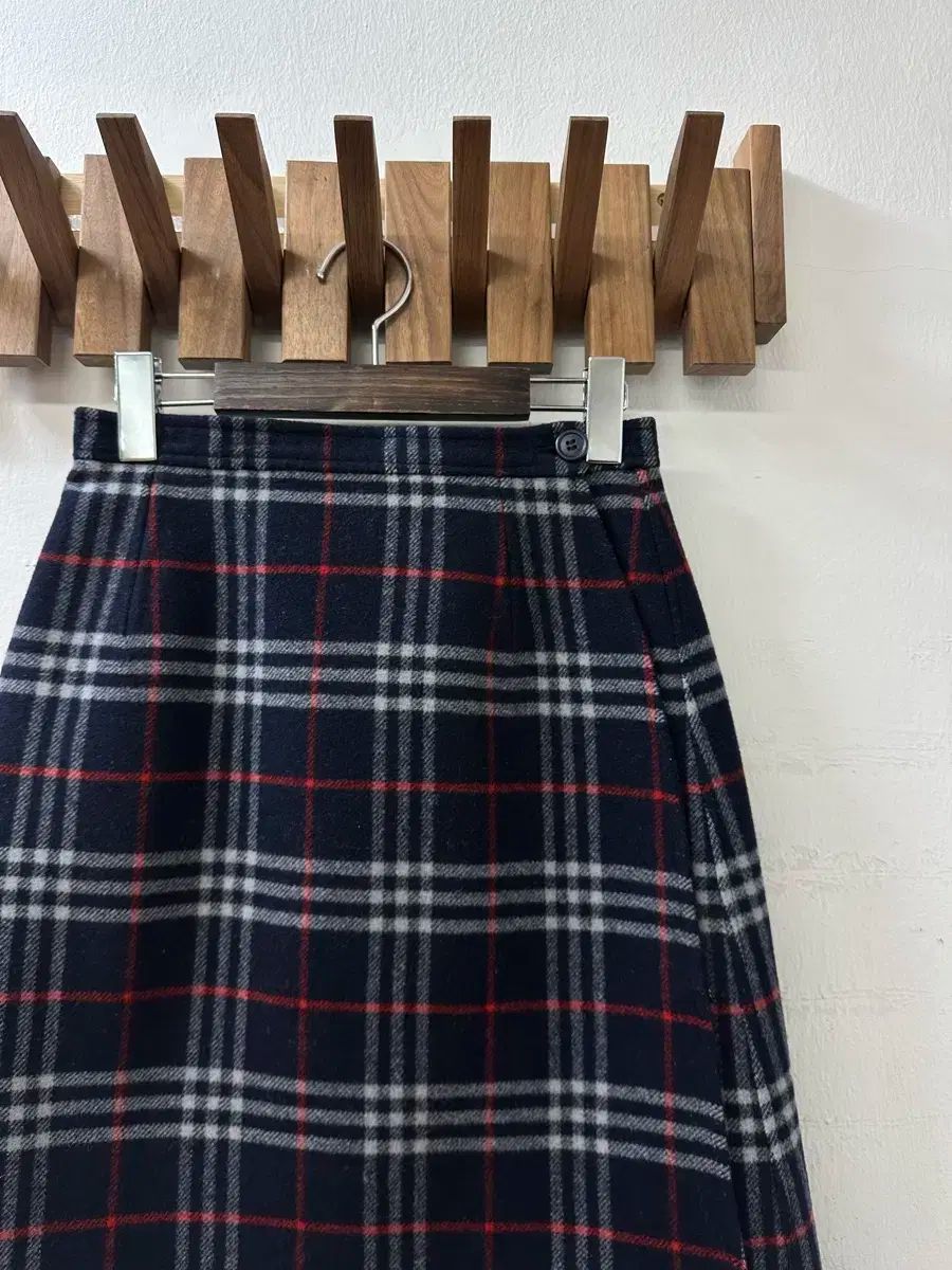 ドライ完了 Burberrys バーバリー ノヴァチェック ニュー ウール リバーシブル ラップ スカート