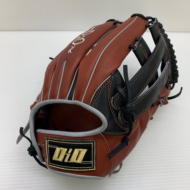 中古品 ディオ Dio 軟式 オールラウンド用オーダーグローブ 5782