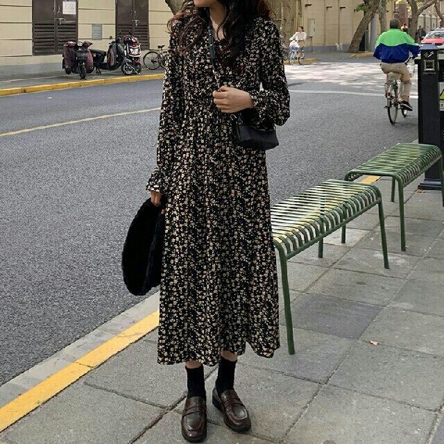 ファッション 花柄 ワンピース 黒