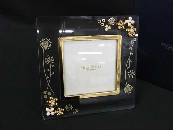 ■新品同様■ MIKIMOTO ミキモト 本真珠 アコヤ真珠 パール約4mm アクリル 花 フォトフレーム フォトスタンド 写真立て クリア DJ2296