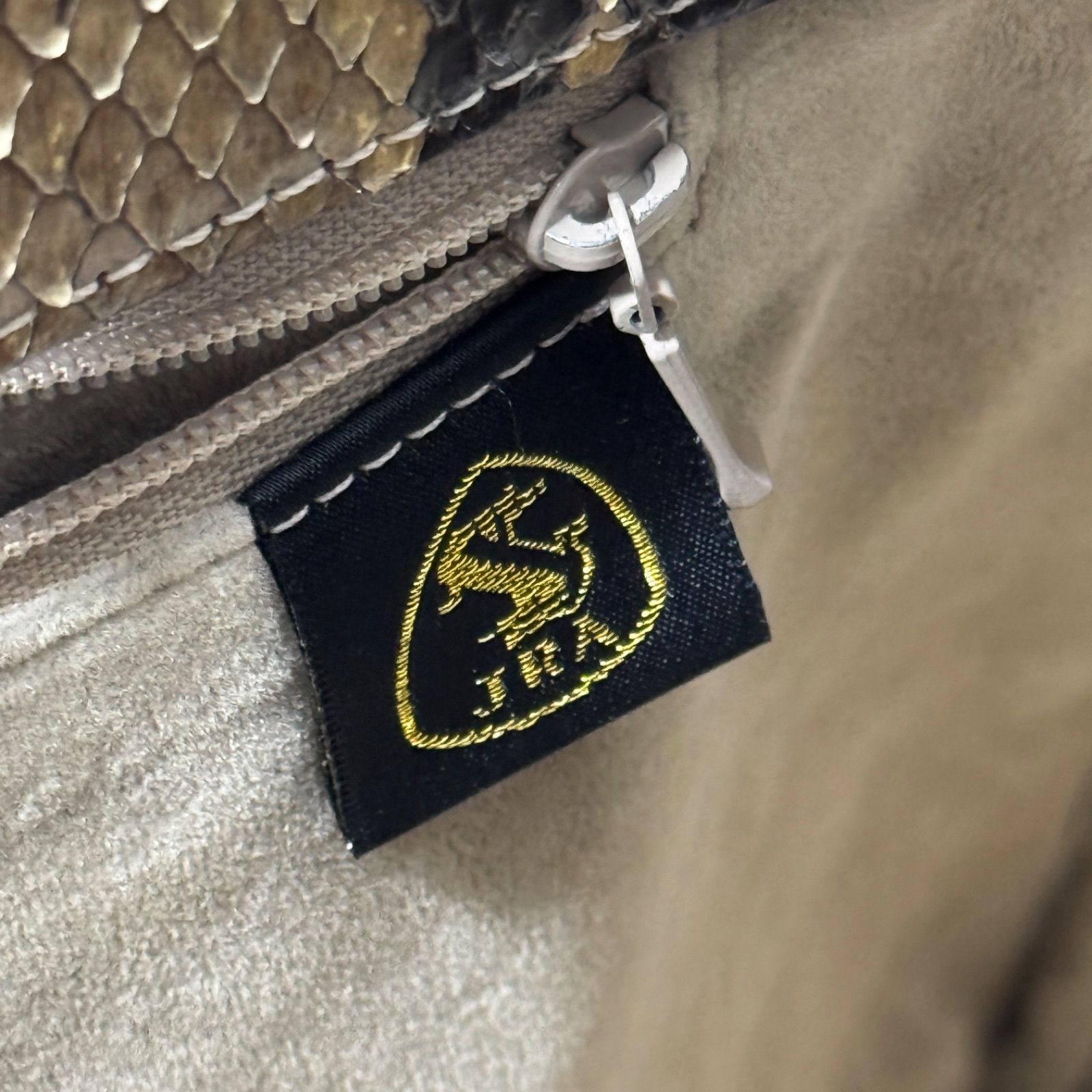 JRA パイソンレザー ハンドバッグ ブラウン系 バーキン型 カデナ付き 鍵 レディース レザー Yahoo!オークション -「バーキン風 バッグ」の落札相場・落札価格