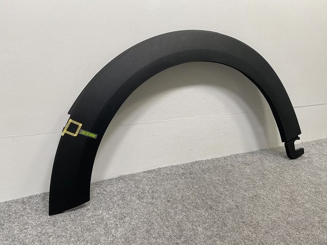 新品!ミニ F55/F56/F57 純正 左 フロント フェンダーアーチモール/オーバーフェンダー 5177 7 300 819 51777300819 素地 MINI(142384)
