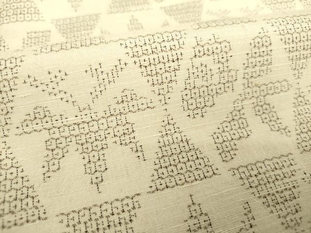 平和屋着物○結城紬 100亀甲 笹文 正絹 逸品 DAAS3065ps - メルカリ 