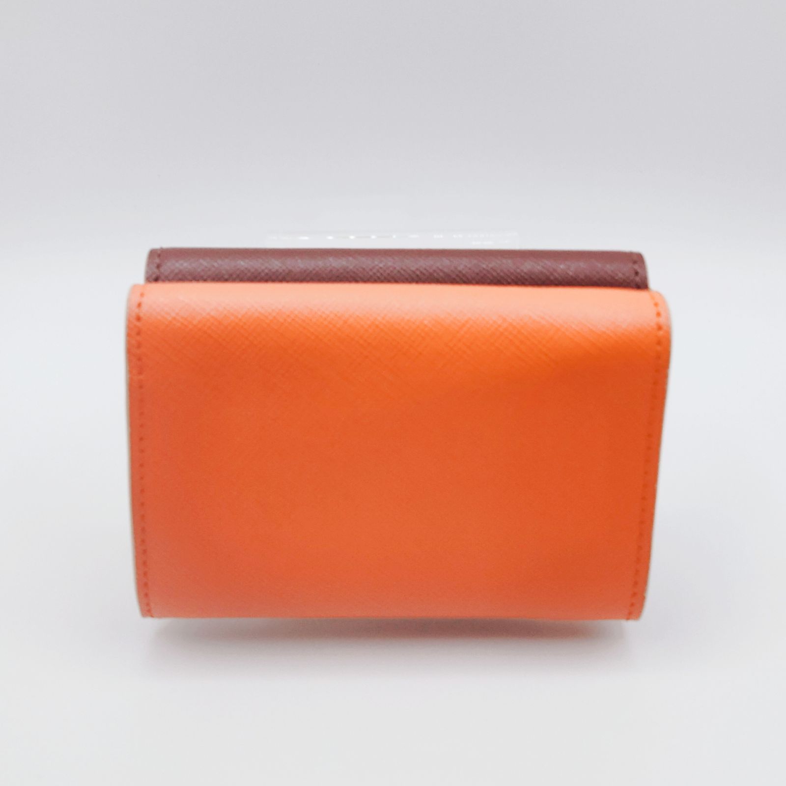 【MARNI 】レザー三つ折り財布 ※袋付き・箱無し MARNI マルニ 三つ折り財布 グリーン系 レザー レディース