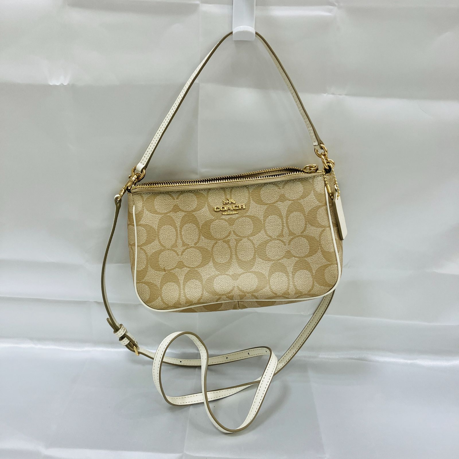 A【COACH】コーチ 2way ショルダーバッグ アクセサリーポーチ