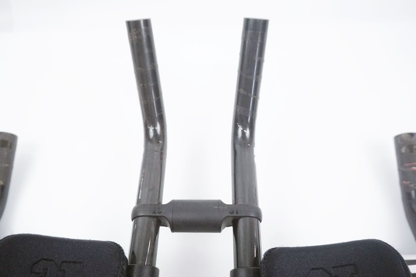 3T 「スリーティー」 AURA PRO φ31.8 400mm ハンドル / バイチャリ大宮