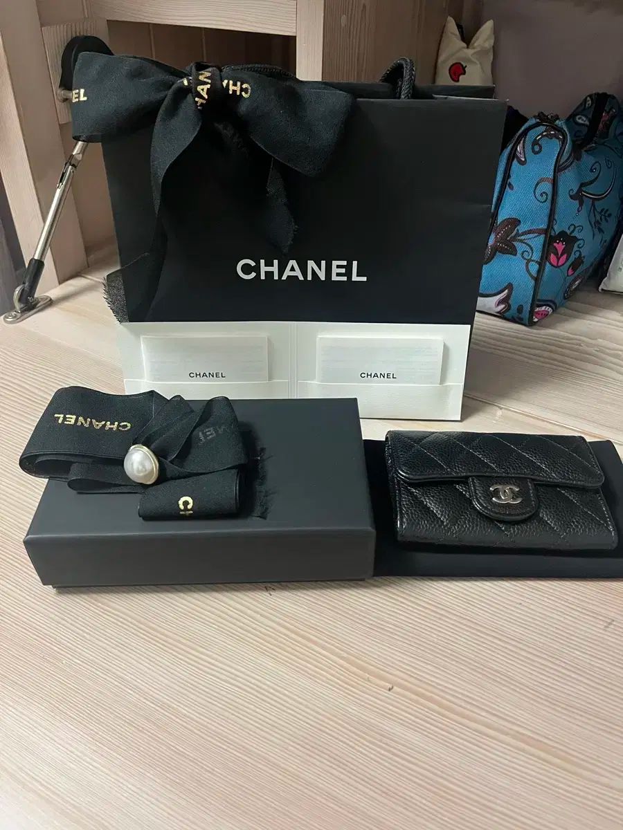 Chanel シャネル クラシック カードウォレット シルバー金具 ICチップ
