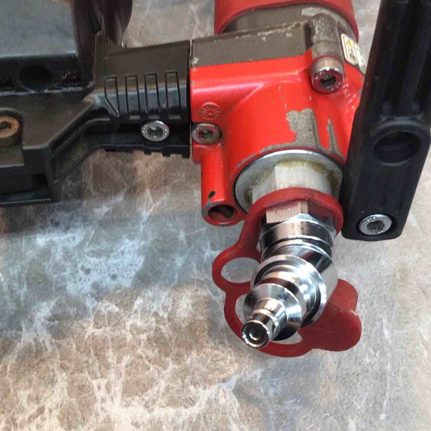 高圧エアネジ打ち機 HV-R41G4