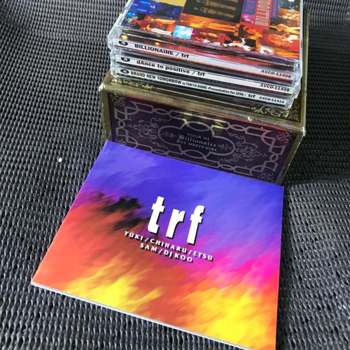 trf プレミアムゴールド BOX「THE LIVE」CD3枚組 【初回限定盤