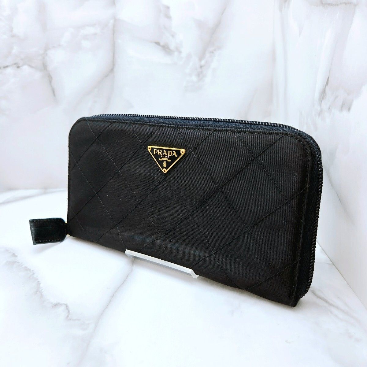 プラダ ラウンドファスナー 長財布 三角ロゴ ナイロン 黒 キルティング Prada round zipper long wallet triangle logo nylon black