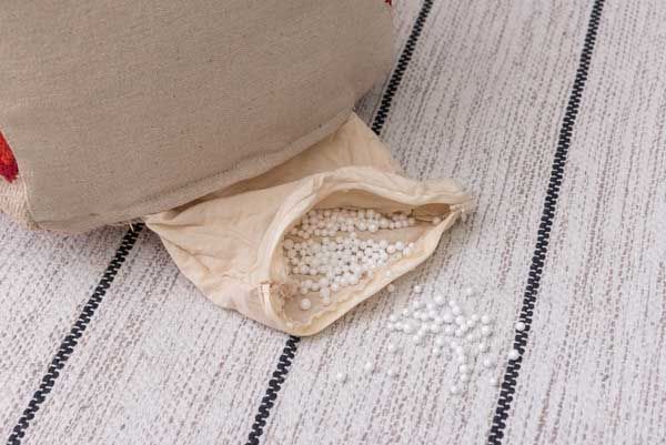 発泡ビーズ 約W30×D30×H30cm